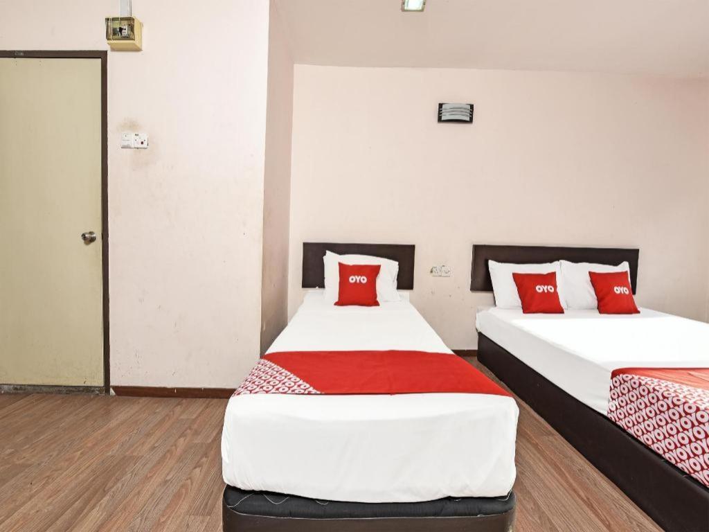 Oyo 90643 Gks Hotel Seremban Luaran gambar
