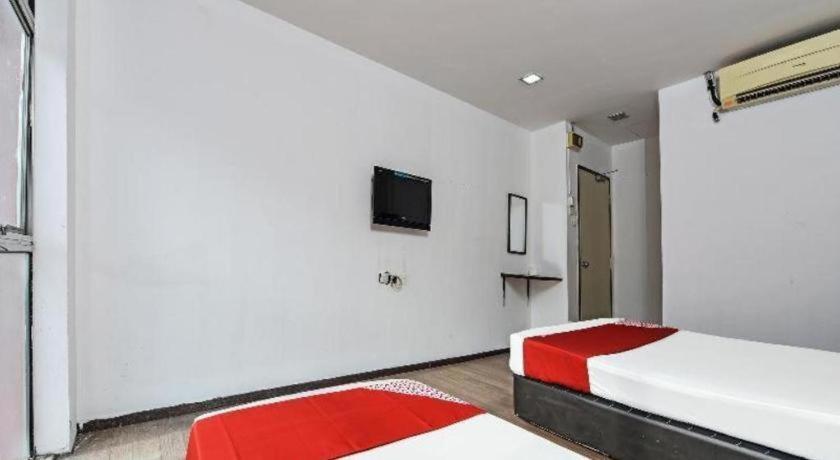 Oyo 90643 Gks Hotel Seremban Luaran gambar