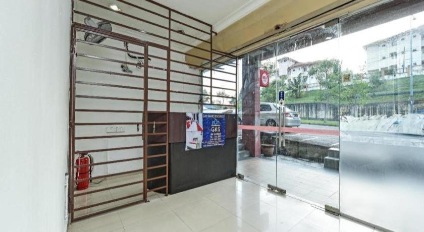 Oyo 90643 Gks Hotel Seremban Luaran gambar