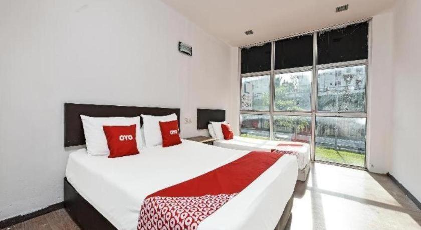 Oyo 90643 Gks Hotel Seremban Luaran gambar