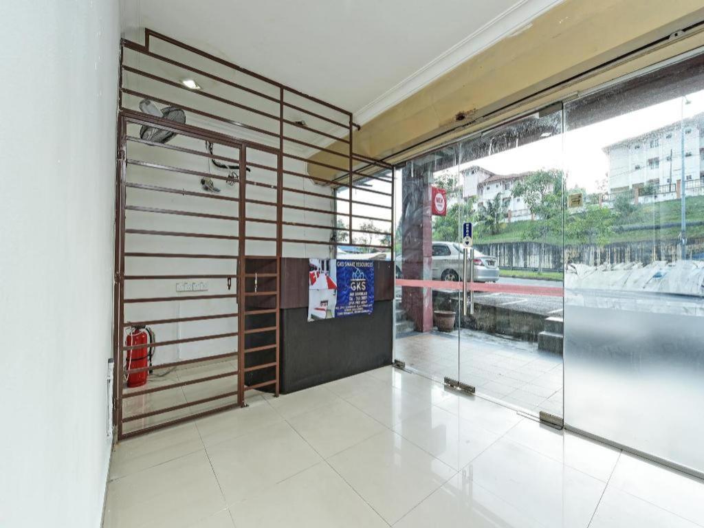 Oyo 90643 Gks Hotel Seremban Luaran gambar